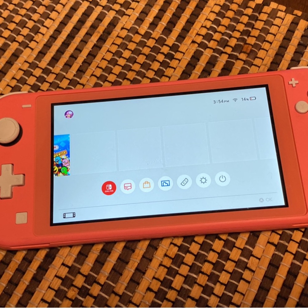Nintendo switch light - Picture 2 of 8